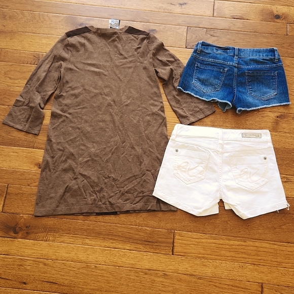 Bundle / lot of 3 Petitie sized clothes. Denim shorts, colorblock dress - Picture 2 of 11